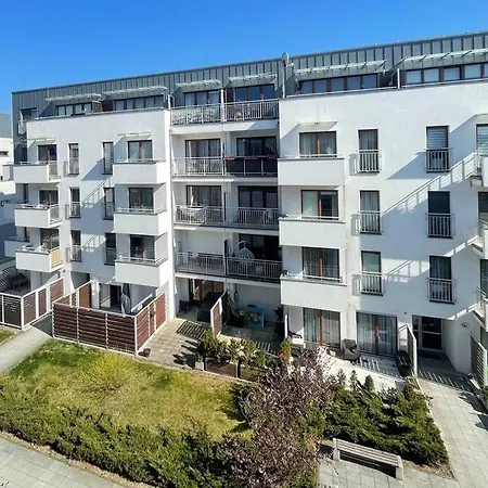 4uapart-apartment Platan Amaretto Appartement *